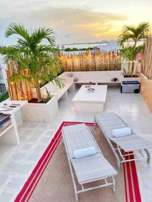 Rooftop Penthouse 3 Bedrooms, Sleeps 8! Κανκούν Εξωτερικό φωτογραφία